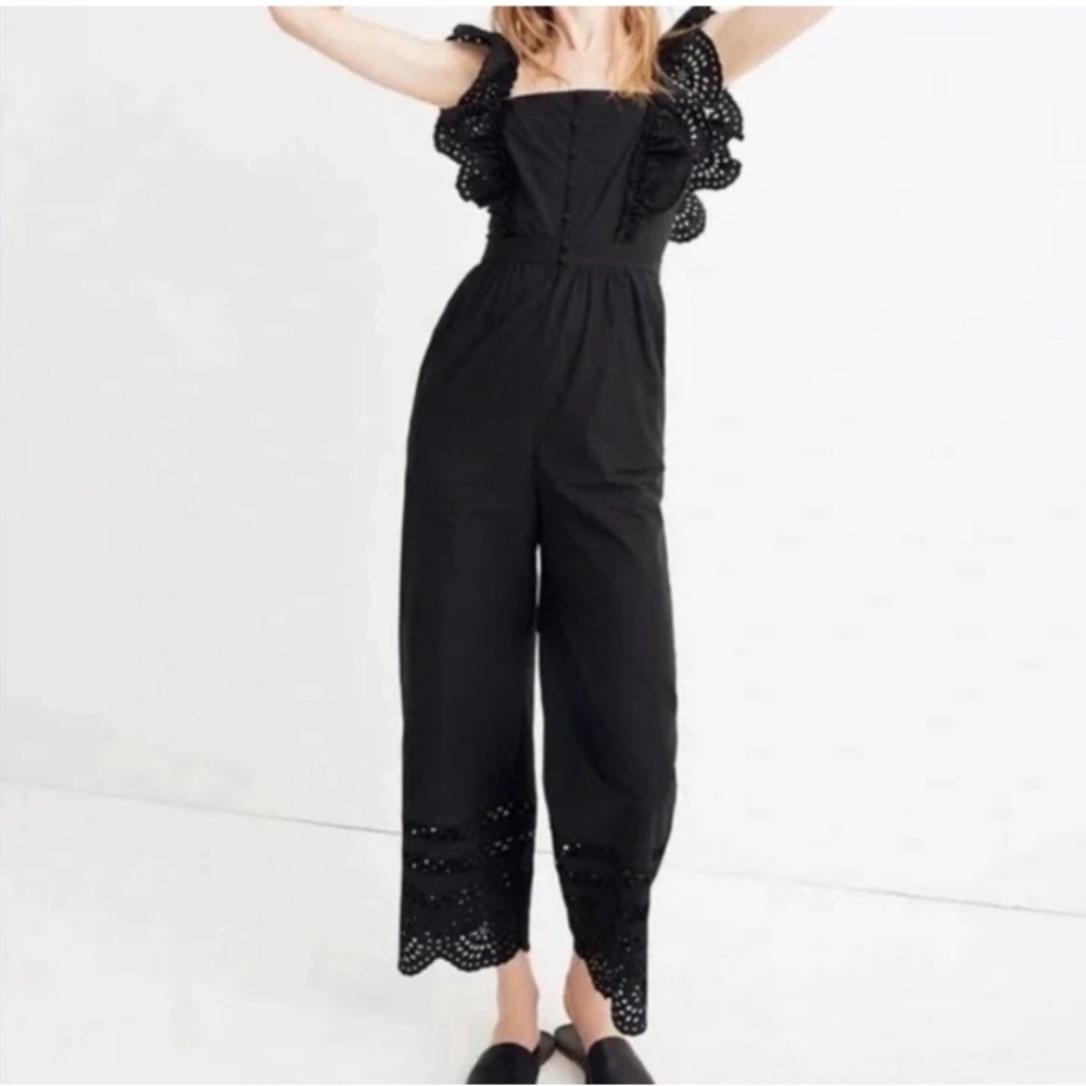 MADEWELL EYELET FRILLED STRAP JUMPSUIT IN BLACK. Size 4
